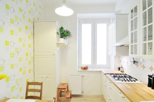 Kuchnia z jadalnią - realizacja - mieszkanie 37m2 w starej kamienicy